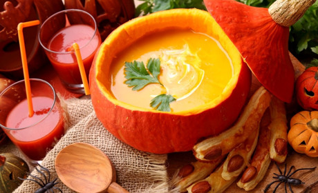 Готуємось до Хелловіну: нереально смачні та моторошні страви до свята