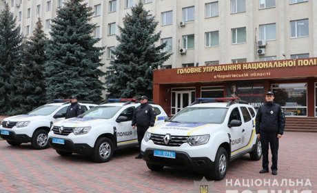 Корюківська поліція отримала нову автівку