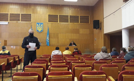 Конотопські рятувальники нагадують про основні заходи безпеки на виборчих дільницях