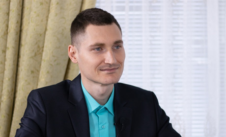 Інтерв'ю з кандидатом на посаду міського голови Нікополя Дмитром Мартиновим