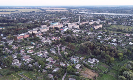 Чим пахне Мена.  Запахи провінційного містечка