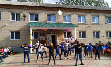 Гуляйпільська школа-інтернат відсвяткувала 65 років. Яким заклад є сьогодні 