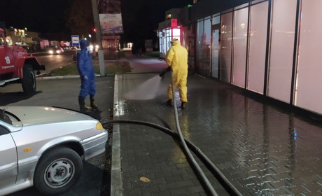 Рятувальники провели дезінфекцію місць громадського скупчення людей