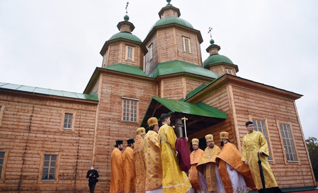 Храм з Менщини освятили поблизу Києва
