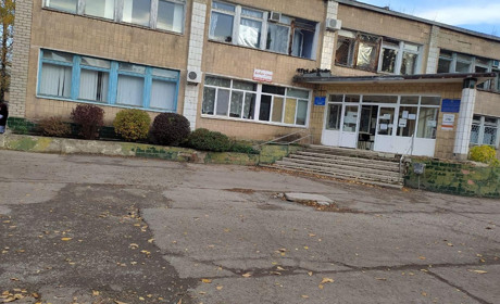 Один лікар на відділення та дефіцит медикаментів: як у Курахове лікують хворих на COVID – 19