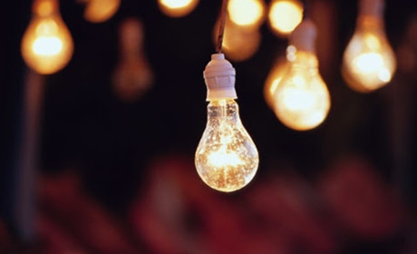 Планові відключення: хто у місті залишиться без світла