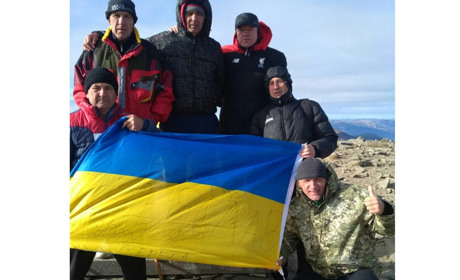 Переяславські ветерани повернулися з турніру без медалей, зате зі світлинами з Говерли