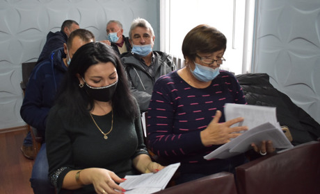 Сесія Нижньосірогозької райради: ювілейна і остання. Депутати голосували за зміни до бюджету