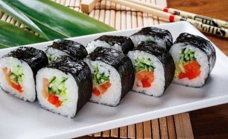 Ідеальні суші вдома: як приготувати смачну страву