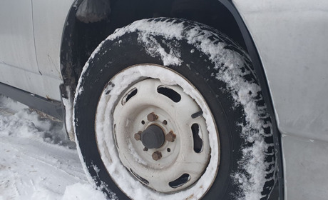 Пора міняти "літні" шини на зимові