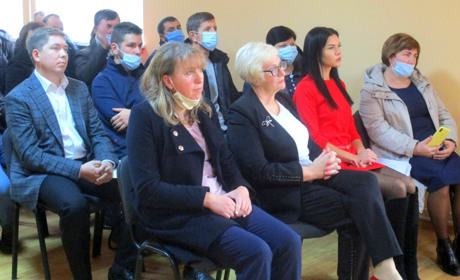 Інавгурація сільської голови та обрання старост: як у Брониківській сільській раді пройшла сесія