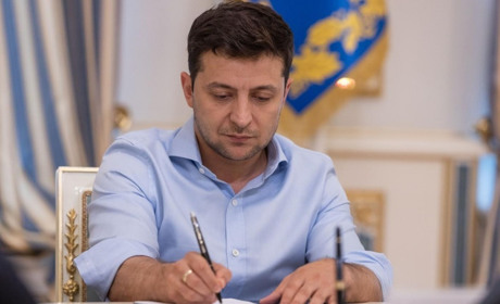 Президент звільнив двох голів РДА на Херсонщині