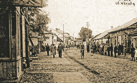 Широка, Залізнична, Весела: історична фотопрогулянка вулицями Сарн