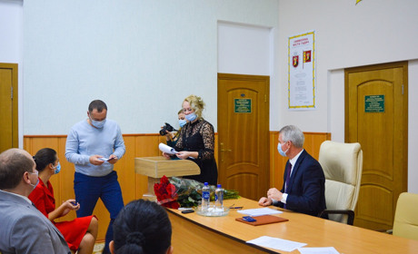 Хто став секретарем Гадяцької міської ради: що відбувалося на першій сесії восьмого скликання 