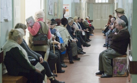 Чи можна уникнути черг під кабінетом сімейного лікаря 
