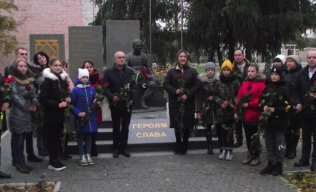 У Переяславі вшанували пам’ять Героїв Небесної Сотні та воїнів АТО