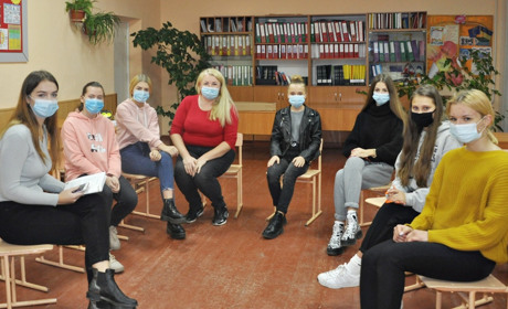 "Програма_15" у Сарнах: як і чому потрібно розмовляти з дітьми на дорослі теми