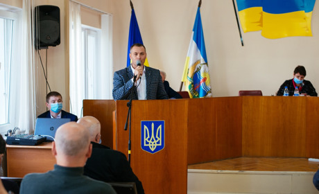 Перша сесія: депутати обрали нового голову Скадовської районної ради Віталія Соловйова