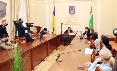 У Менській лікарні всі місця для хворих на COVID-19 заповнені