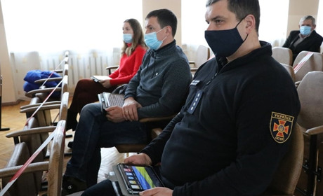 Перша сесія Корюківської міськради. Обрали нового секретаря і змінили двох старост