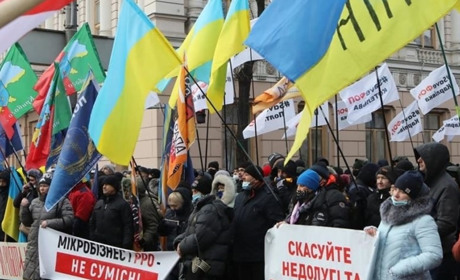 Верховна Рада прийняла закон про 8 тисяч допомоги ФОПам: хто з сірогозців може її отримати