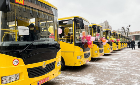 У рамках державної програми Городницька ОТГ отримає новий шкільний автобус