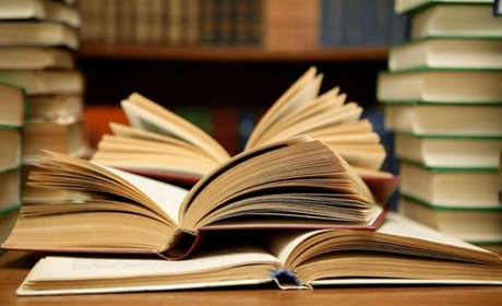 Книги, які змінили моє життя: відомі лозівчани розповідають про свою улюблену літературу