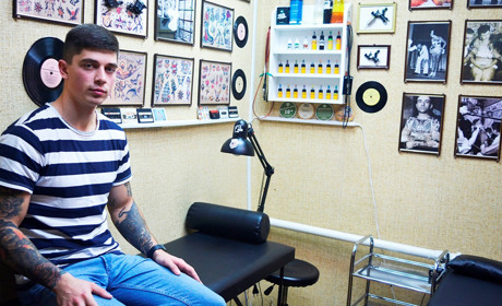 Не кількістю, а якістю: історія гадяцького майстра з татуювання Євгенія Полянського