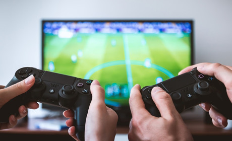 Новорічна акція від Pervosat у Первомайську: виграйте телевізор, холодильник або інші цінні призи