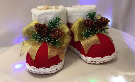 Як працює новорічна майстерня в Троїцькому Будинку школярів 