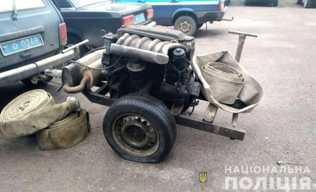 Шукали зброю - знайшли мотопомпи. В Сарненському районі тривають бурштинові рейди