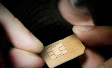 Все частіше шахраї крадуть мобільні номери українців та обкрадають їх банківські картки