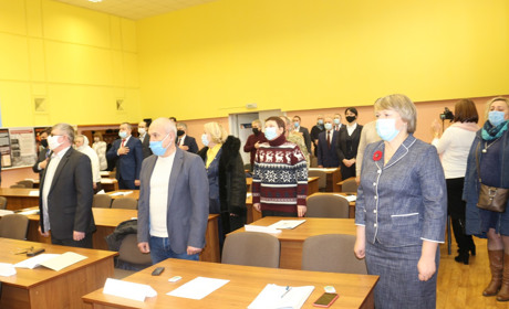 Під ялинку: коли у Старокостянтинові приймуть бюджет 2021