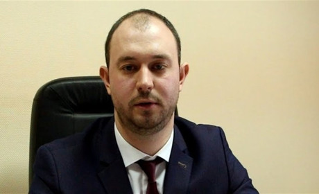 Підозрюваний у скоєнні ДТП очільник Менської місцевої прокуратури й досі займає посаду