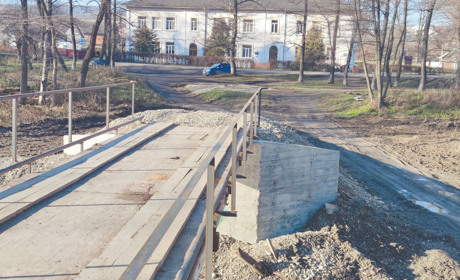 У Нижніх Станівцях збудували міст через річку Брусницю, який був зруйнований під час повені
