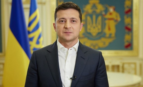 Володимир Зеленський побажав херсонцям кавуневого життя, а до кримчан звернувся російською
