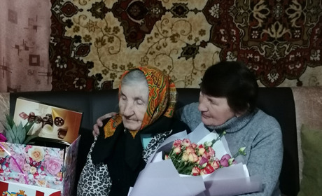 Міський голова Андрій Найда привітав Анну Пукіш зі 100-річчям від дня народження