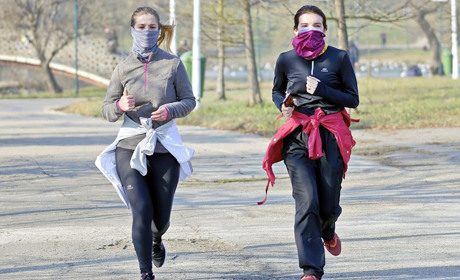 Чи насправді коронавірус йде на спад: фахівці пояснюють 