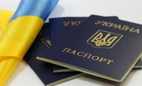 Українцям дозволили змінювати "по батькові"