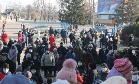  Акция протеста: никопольчане против отмены льготного тарифа на элекроэнергию
