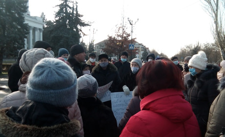 У Новій Каховці протестували проти підвищення тарифів (фото)