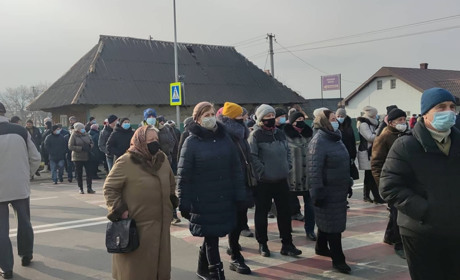 Масові протестні акції проти високих тарифів: 11 січня люди перекривали основні траси в районі