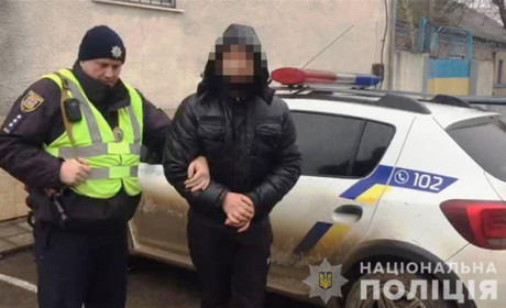 Небезпечна робота:  у Саврані молода пара напала на таксиста