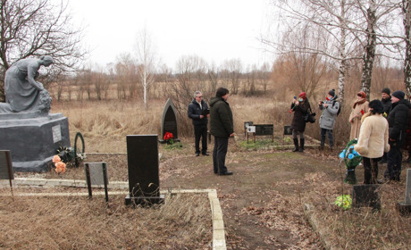 Ніжинці вшанували Пам'ять жертв Голокосту. Фото