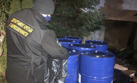 600 поліцейських Харківщини влаштували масштабну операцію з викриття наркоторговців
