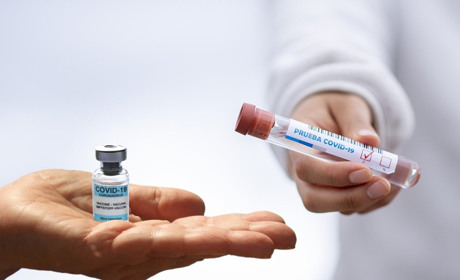 Вакцину проти COVID-19 будуть реєструвати. Верховна рада  прийняла закон