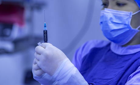 Як можна буде записатися на вакцинацію від коронавірусу. У МОЗ пояснили