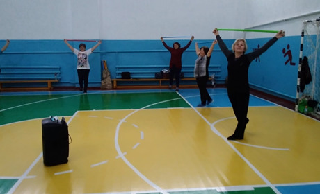 В троїцькій групі здоров'я для літніх людей відновилися заняття після локдауну