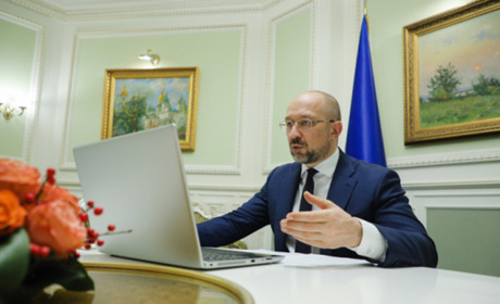 Карантин в Україні продовжать до 30 квітня