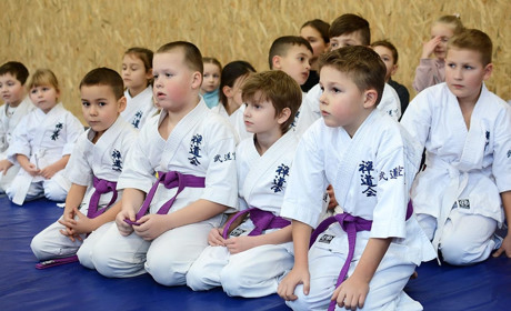 У Кагарлику в клубі “Мамай” із Зендокай Карате До вручили перші пояси учням